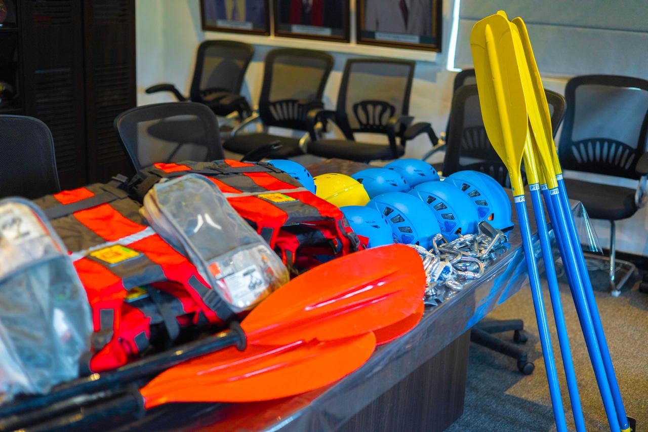 Rescue helmets, life jackets and paddles donated to the Nalanda Life Saving Association